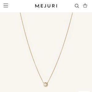 Gold diamond necklace